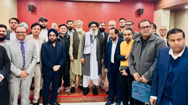 وزیر صحت حکومت طالبان به دیدار با مسئولان کارخانه‌های دواسازی و اتحادیه‌های صادرکنندهٔ هند