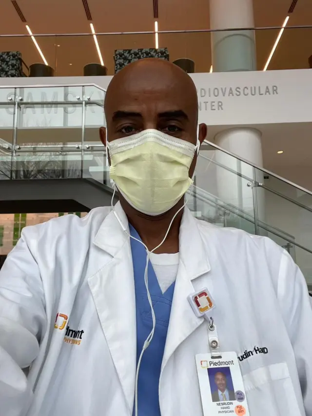 Dr. Nasraddiin Ibraahim, dhalataa Itoophiyaa Ameerikaatti namoota bebbeekamoo yaalan