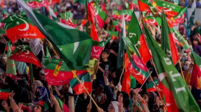 پی ٹی آئی لانگ مارچ