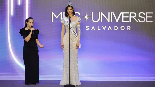  ਸ਼ੋਨਿਸ ਪਲਾਸੀਓ