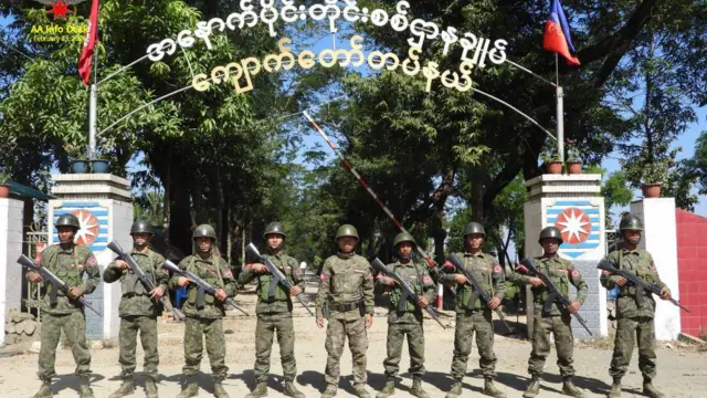 ကျောက်တော်အခြေစိုက် အမှတ် (၉) စစ်ဆင်ရေးကွပ်ကဲမှုဌာနချုပ်ကိုပါ သိမ်းတဲ့ အာရက္ခတပ်တော်