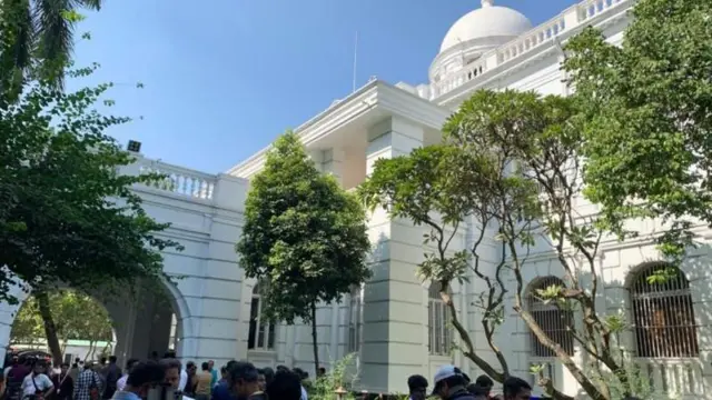 আন্তর্জাতিক অপরাধ ট্রাইব্যুনাল।