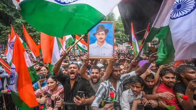 कॉकरोच जनता पार्टी