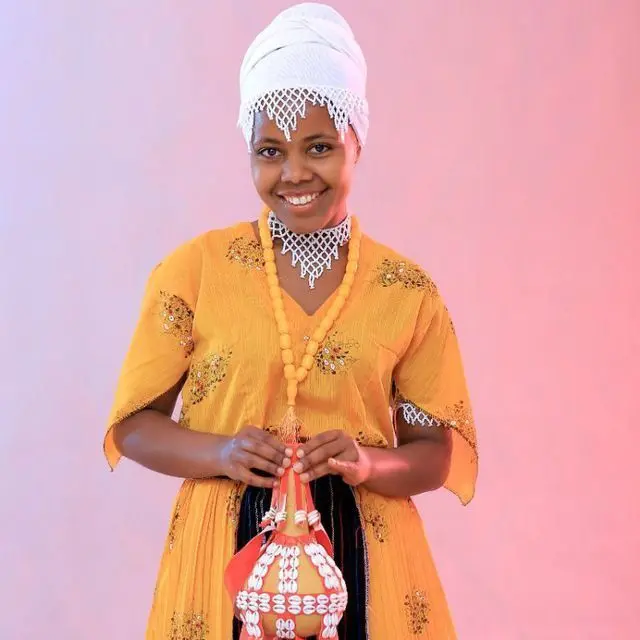 Yewuubdaar Li'ul tiyaatira Afaan Oromoo guddisuuf hojjechaa jirti