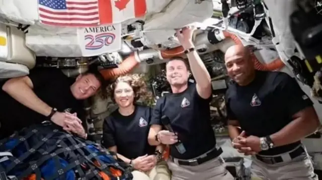 ஆர்டெமிஸ்-2, ஸ்ப்லாஷ்டவுன்