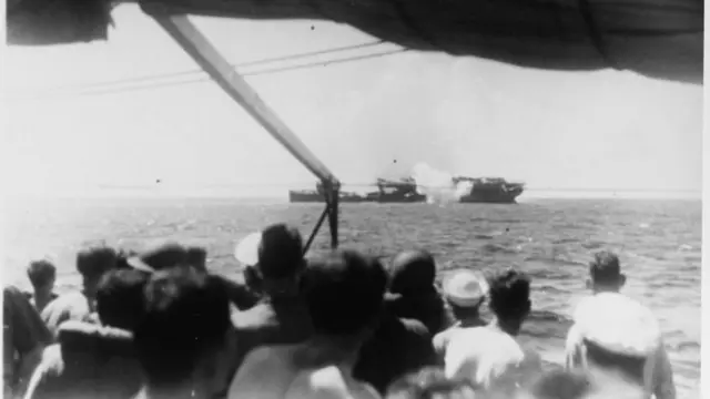USS Langley sengaja ditorpedo setelah mengalami kerusakan akibat serangan Jepang pada 27 Februari 1942.