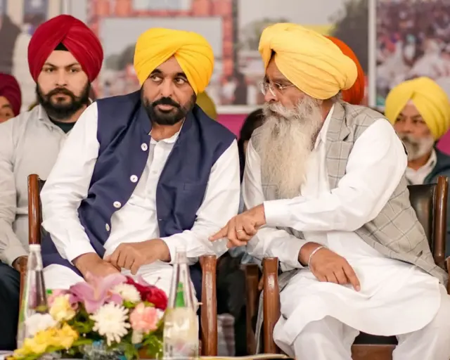 ਗੁਰਮੀਤ ਖੁੱਡੀਆਂ ਦੀ ਸੀਐੱਮ ਭਗਵੰਤ ਮਾਨ ਨਾਲ ਤਸਵੀਰ