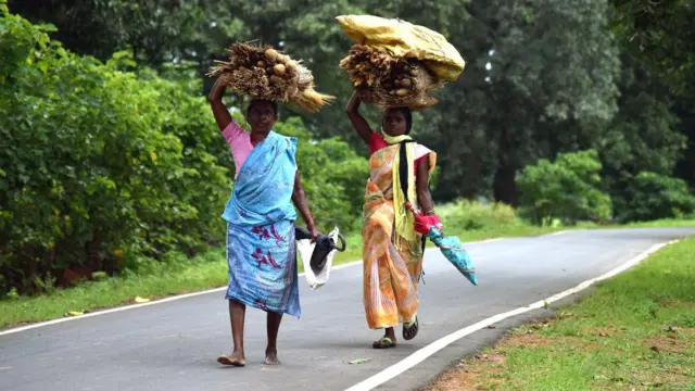 आदिवासी