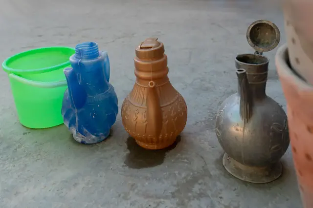 Su kovaları ve sürahileri