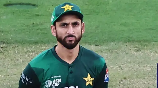 સલમાન આગા, બીબીસી, ગુજરાતી