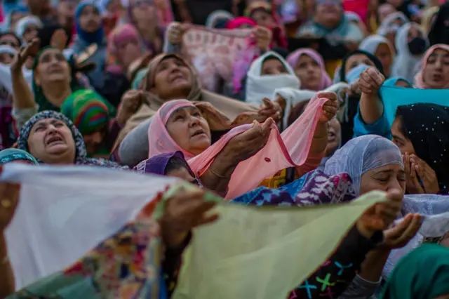 Masu Mauludi a Kashmir 