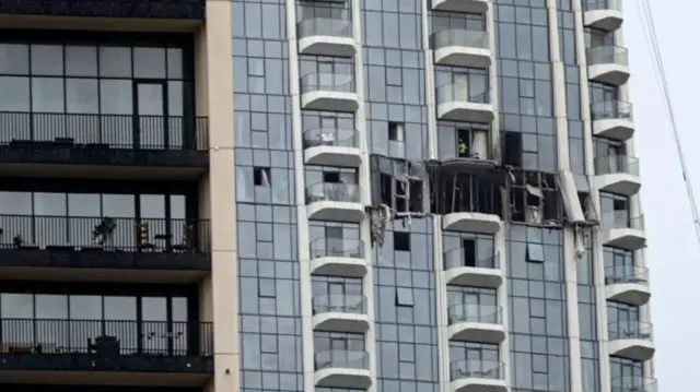 દુબઈમાં લોકોની ધરપકડ, ઈરાનના મિસાઇલ ડ્રોન હુમલાનું શૂટિંગ કરનનારાઓને સજા કેમ, શું છે દુબઈના નિયમો, દુબઈની સરકાર શું કહે છે, બીબીસી ગુજરાતી 