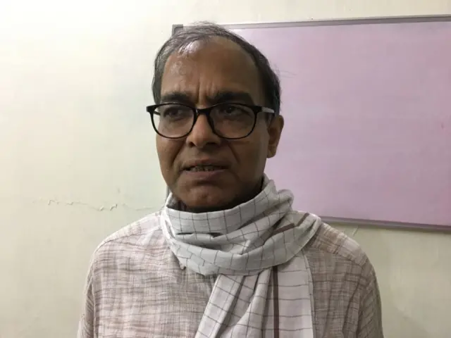 સમાજશાસ્ત્રી પ્રોફેસર ડી. એમ. દિવાકરનું કહેવું છે કે ‘બધા મામલામાં એક વાત સામાન્ય એ છે કે લડાઈ જમીનને લઈને થઈ હતી’