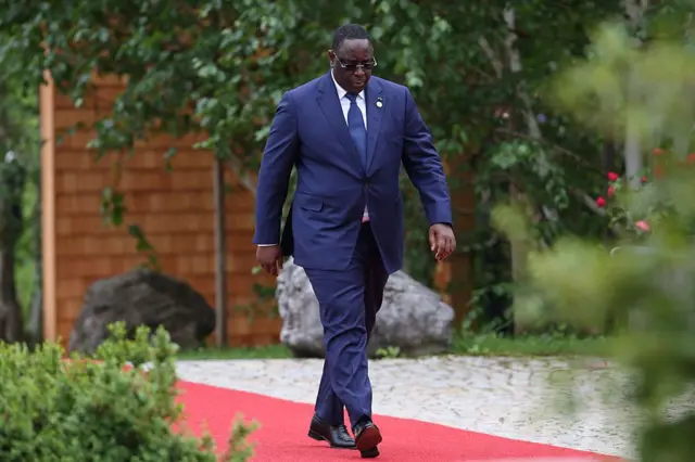 Le Président de la République Macky Sall reste au pouvoir jusqu'à la prise de fonction de son successeur