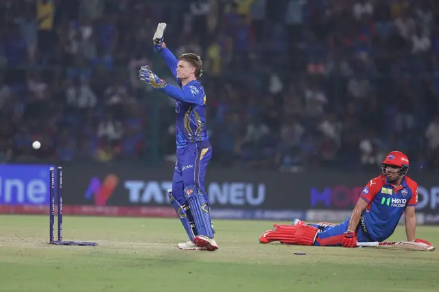 MI vs DC, ஹாட்ரிக் ரன்அவுட், கருண் நாயர்