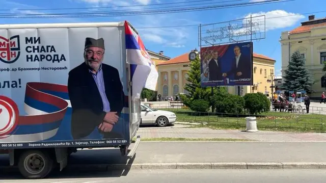 Kampanja se vodi kamionima, bilbordima i štandovima u Zaječaru, izbori u zaječaru