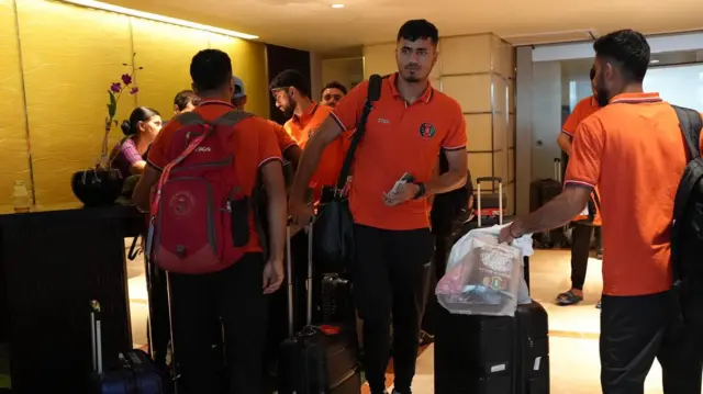 کرېکټ لوبغاړي