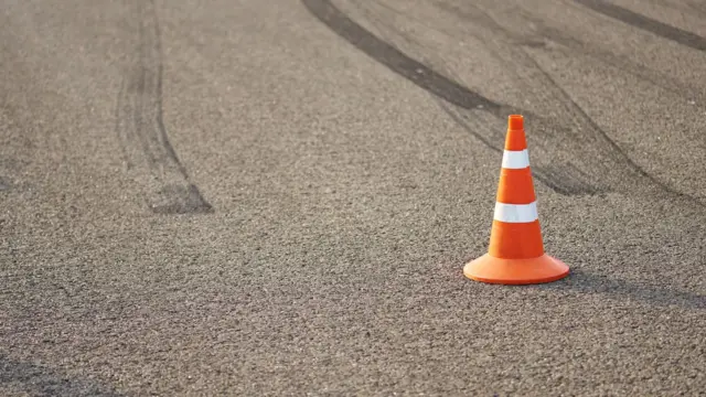 सड़क दुर्घटना 