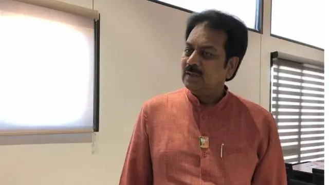 हर्षवर्धन पाटील 