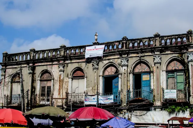 Ilojo Bar antes da demolição