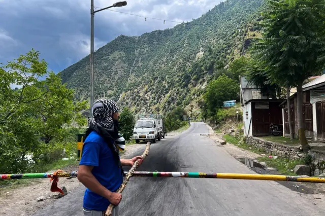 مظفر آباد، کشمیر، پولیس