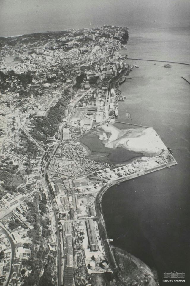 Vista área de Salvador em foto de 1970