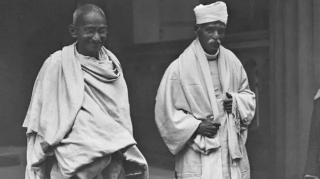 మహాత్మాగాంధీ