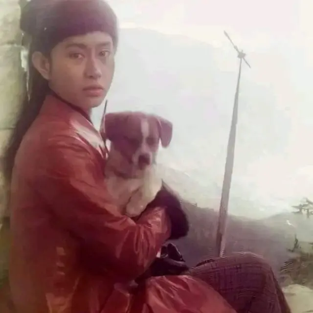ဒေါ်အောင်ဆန်းစုကြည်နဲ့ ပါပီ 