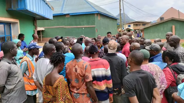 Aw agbẹ to n fi ẹhonu han