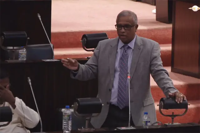 இலங்கை நாடாளுமன்றம்