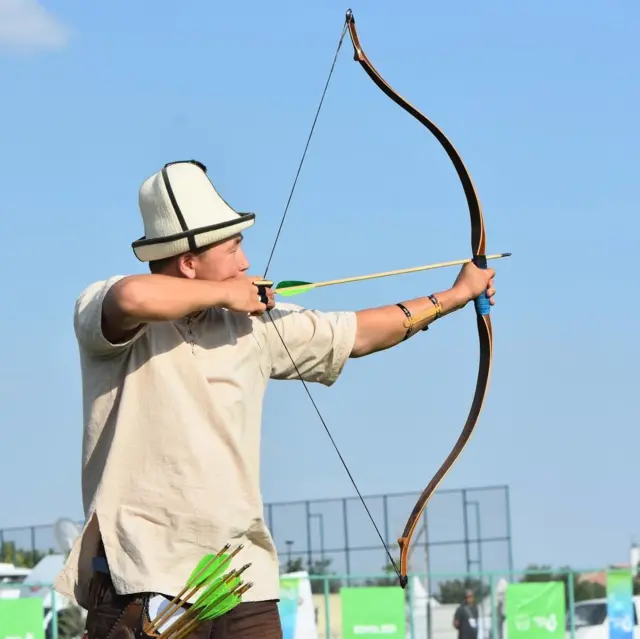 Жаа атуудан чемпион болгон Ынтымак Мурадил уулу