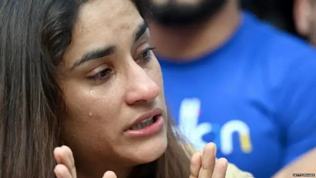 மல்யுத்த வீராங்கனைகள் தர்ணா