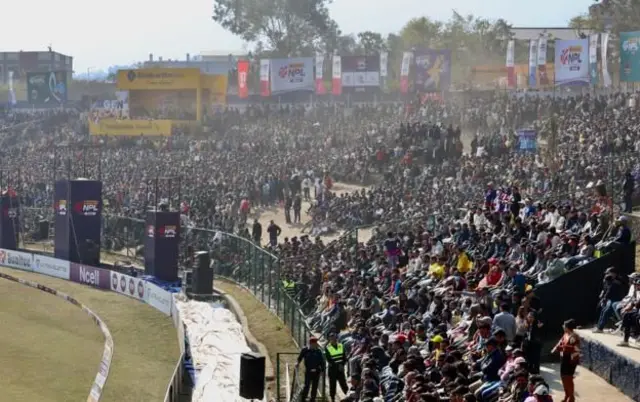 मैदानमा १५ सय प्रहरी खटाइएको अधिकारीहरू बताउँछन् 