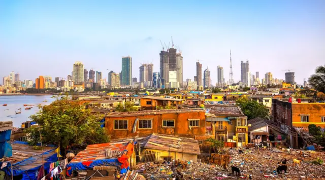 প্রতীকী ছবি-‘ইনকাম অ্যান্ড ওয়েলথ ইনিকুয়ালিটি ইন ইন্ডিয়া, ১৯২২-২০২৩- দ্য রাইজ অফ দ্য বিলিওনিয়ার রাজ’ শীর্ষক ওই প্রতিবেদনে ওই বৈষম্যের কথা বলা হয়েছে।