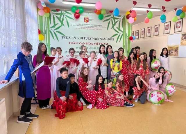Trẻ em Ba Lan tham gia Tuần Văn hóa Việt Nam 