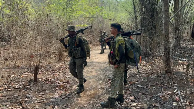 तेलंगाना और छत्तीसगढ़ की सीमा पर सुरक्षा बलों का ऑपरेशन