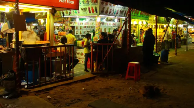 நள்ளிரவில் பிரியாணி சாப்பிடுவதால் ஏற்படும் ஆபத்துகள் – எச்சரிக்கும் நிபுணர்கள்