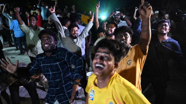 ஓடிடி தளங்களுக்கு எதிராக திரையரங்க உரிமையாளர்கள்