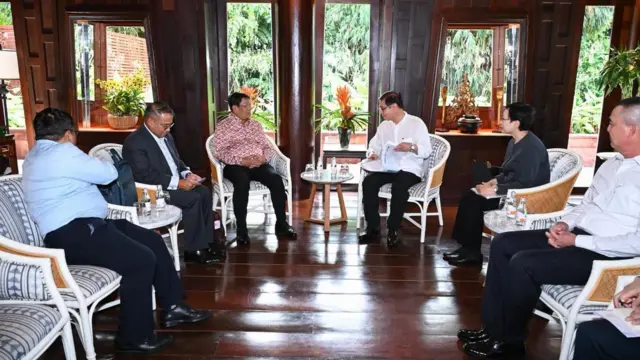 ထိုင်းနိုင်ငံခြားရေး ဝန်ကြီးနဲ့ စစ်ကော်မရှင် နိုင်ငံခြားရေး ဝန်ကြီး ဖူးခက်မှာ တွေ့ဆုံ