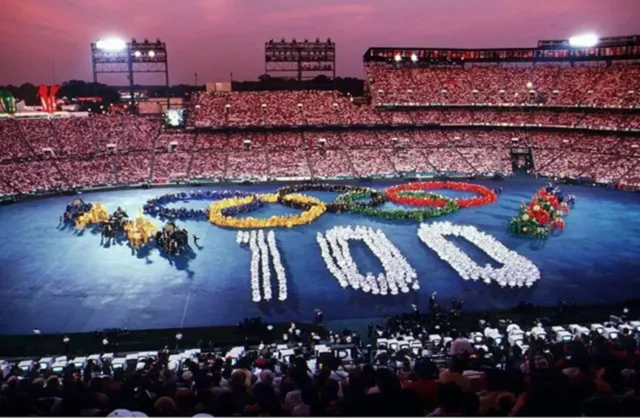 애틀랜타 센테니얼 올림픽 스타디움에서 열린 개회식 장면