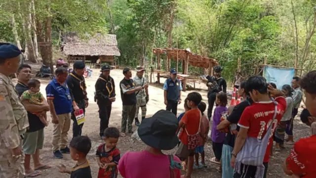 ထိုင်းဘက်ခြမ်းတိမ်းရှောင်ရတဲ့ဒေသခံတွေ 