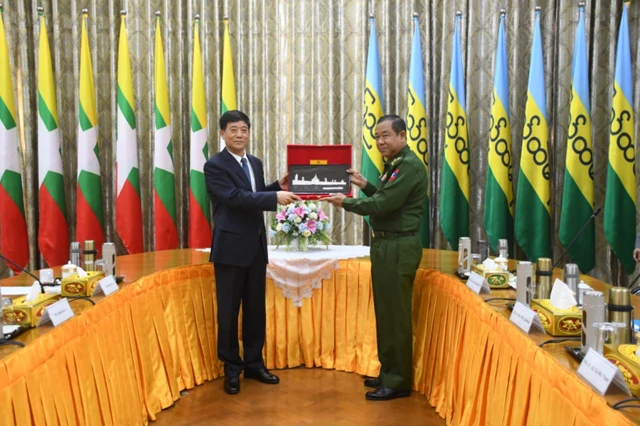 ကျားဖြန့်လုပ်ငန်းတွေ ထိထိရောက်ရောက် ကိုင်တွယ်ဖို့ ဆွေးနွေးခဲ့ကြပါတယ်။