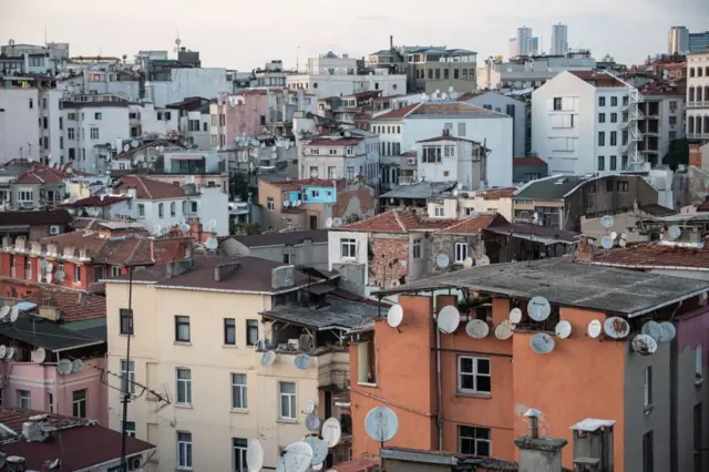 İstanbul Beyoğlu'ndaki bir mahallenin görüntüsü 