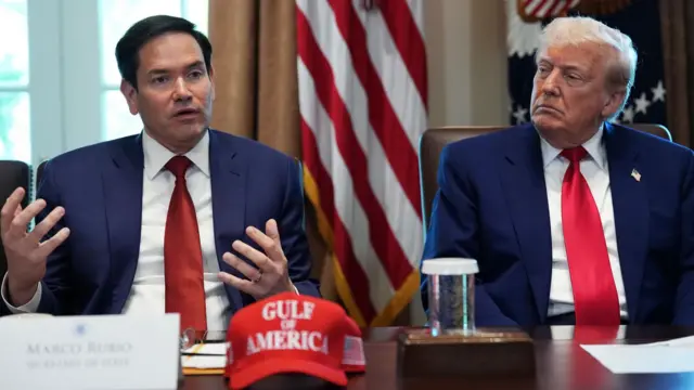 El secretario de Estado, Marco Rubio, junto al presidente Donald Trump. 