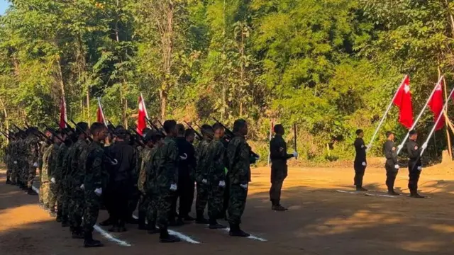 ပေါက်မြောက်ပိုင်းကို NUG တပ်ရင်းတွေ ရောက်နေချိန်မှာပဲ တောင်ပိုင်းမှာ စစ်ကြောင်းဝင်နေပါတယ်။