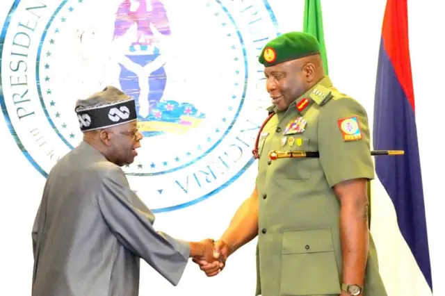 Tinubu da babban hafsan tsaron Najeriya