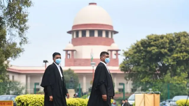 వైఎస్ఆర్ లా నేస్తం