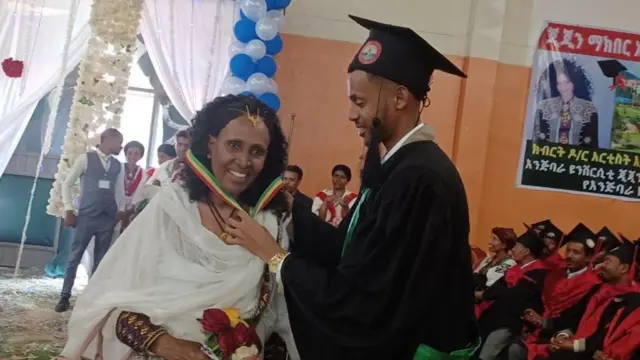 ዳግም እና እናቱ