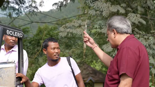 अलिंगसन संगमा के साथ बीबीसी संवाददाता राघवेंद्र राव