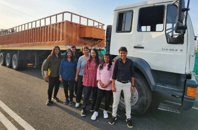 મહિલા ટ્રક ડ્રાઇવર